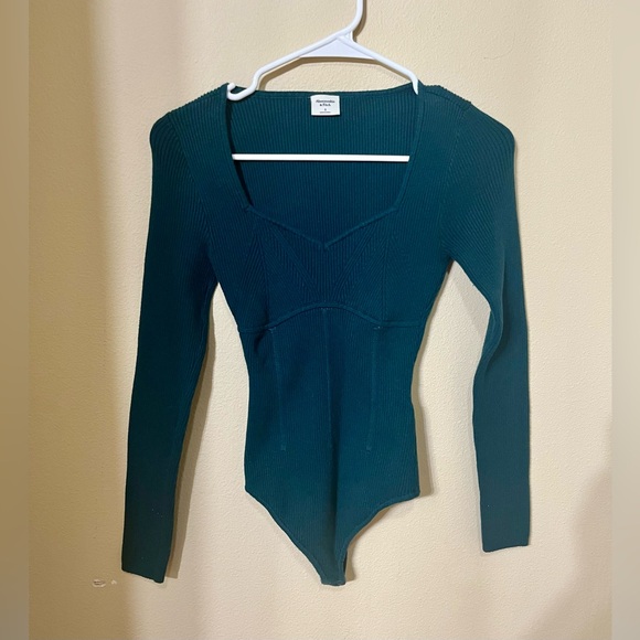 Abercrombie & Fitch Ribbed Knit Sweater Bodysuit - Picture 3 of 14